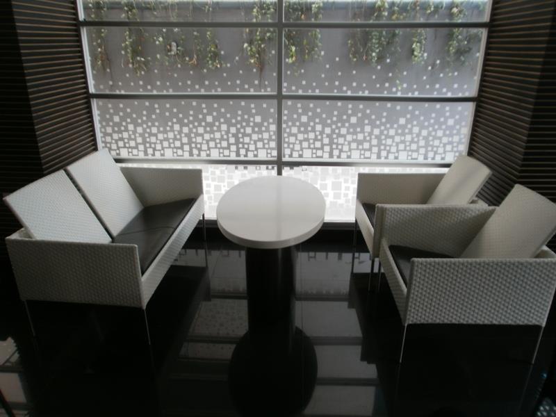 Studio One Thamrin Hotel Jacarta Exterior foto