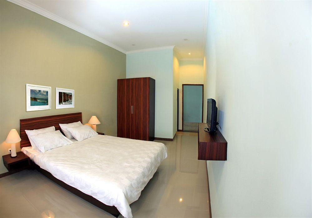 Studio One Thamrin Hotel Jacarta Exterior foto