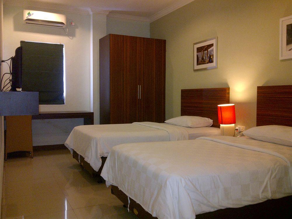 Studio One Thamrin Hotel Jacarta Exterior foto