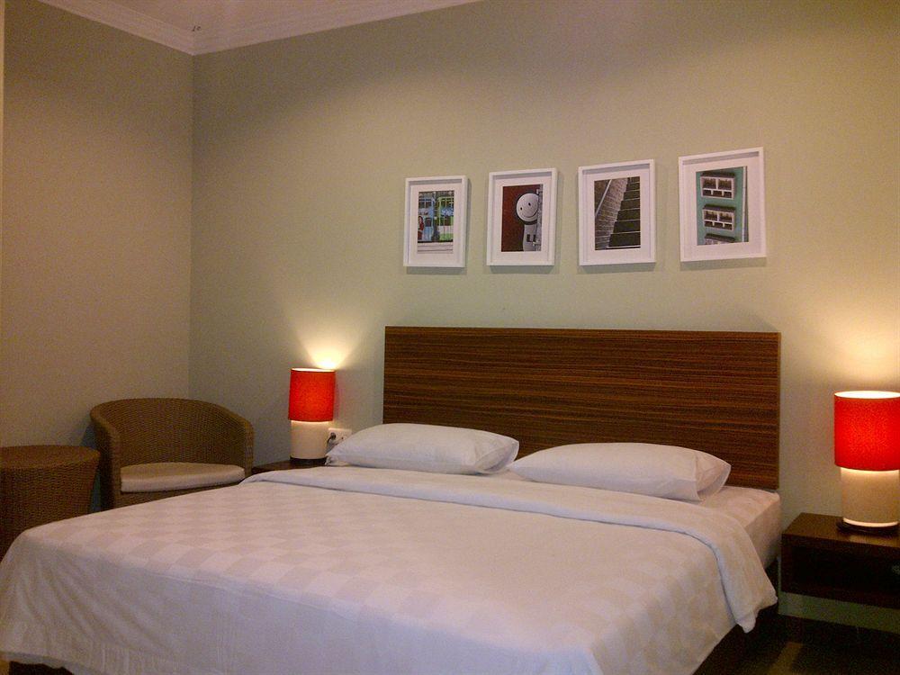 Studio One Thamrin Hotel Jacarta Exterior foto