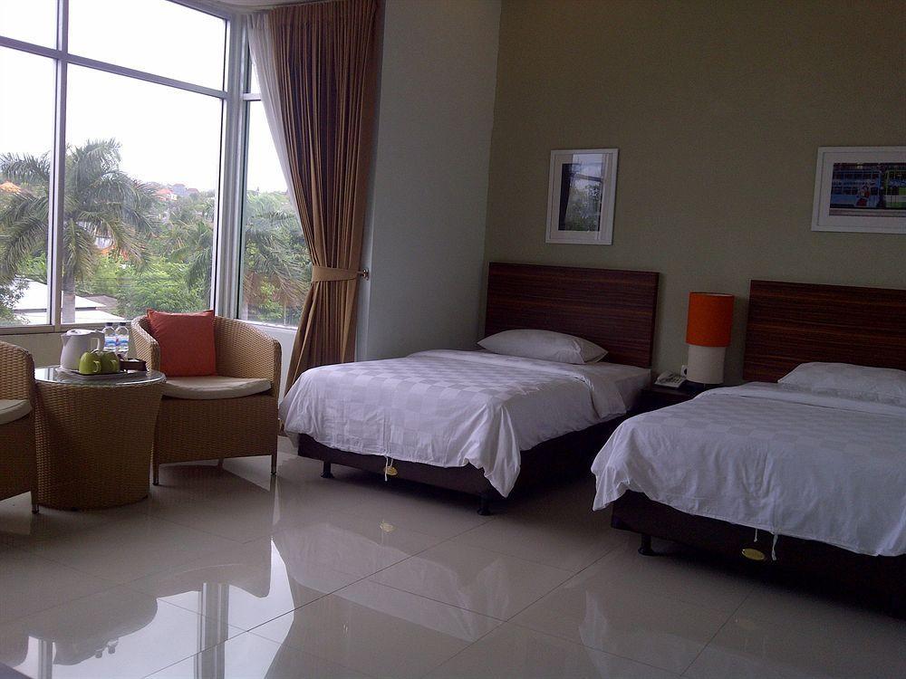 Studio One Thamrin Hotel Jacarta Exterior foto
